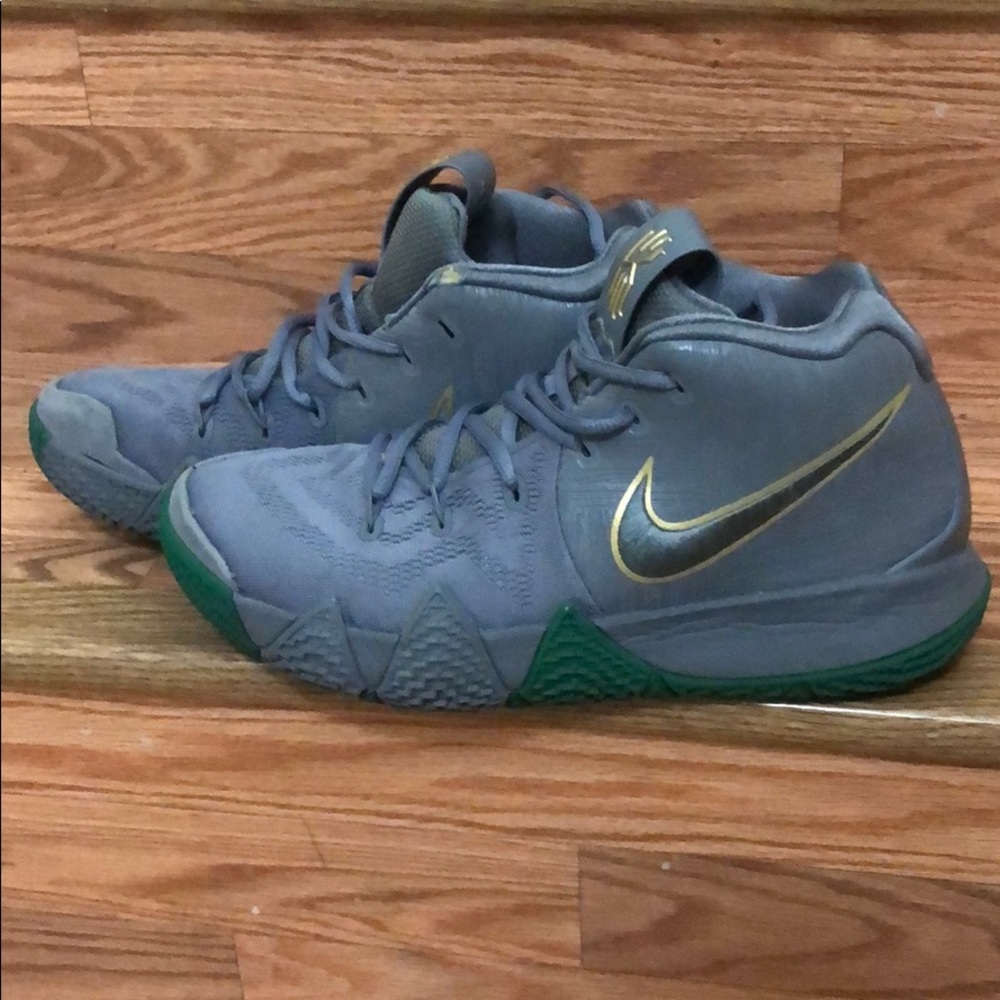 Nike Kyrie 4
